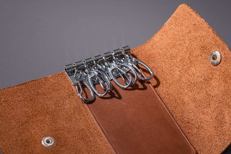 Personalize Key Case
key case
key wallet
key holder
key organizer case
leather key case
leather key wallet
engraving key case
engraving key wallet
gift for husband
housewarming
gift for her
gift for him
