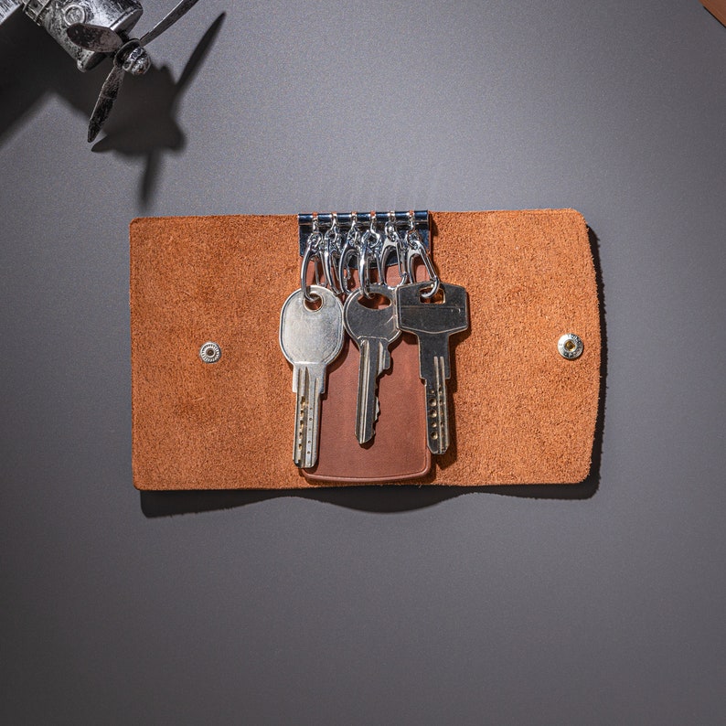 Personalized Key Case, Leather Key Case, Leather Key Wallet, Engraving Key Holder, Key Organizer Case, Grandpa Gift, Gift for Him image 5