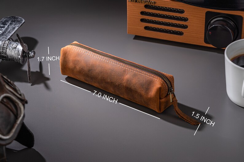 1.7 inches, 7.0 inches
ships next day
personalized pencil bag
leather pencil bag
pen case
pen pouch
back to school gift
gift for teacher
engraved leather pencil bag