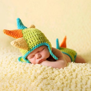 Infant Newborn Baby Photoshoot Photo Crops Outfit, Unisex Knitted Romper Beanie Hat, Baby Shower Gift, Dinosaur Romper Photography Costume