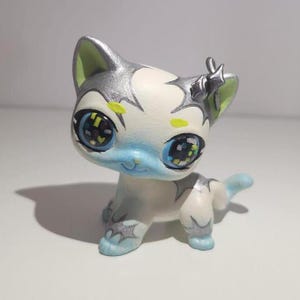 Handmade Littlest Pet Shop Custom - Cat LPS - Cyber Y2K inspired