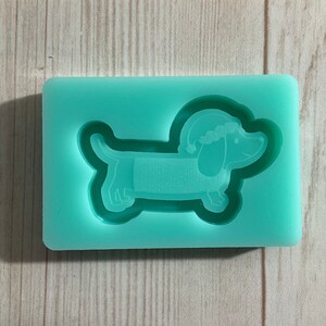 Christmas Dachshund Mold / shaker mold / silicone mold / resin mold / resin supplies / Christmas mold / dog mold  / handmade mold /