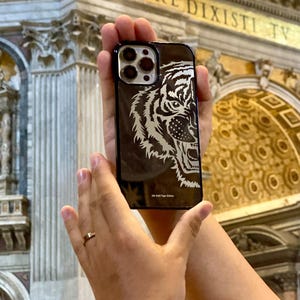 Platynowa obudowa na iPhone&#39;a: spersonalizowany grawerunek, stal nierdzewna, luksusowe pudełko prezentowe