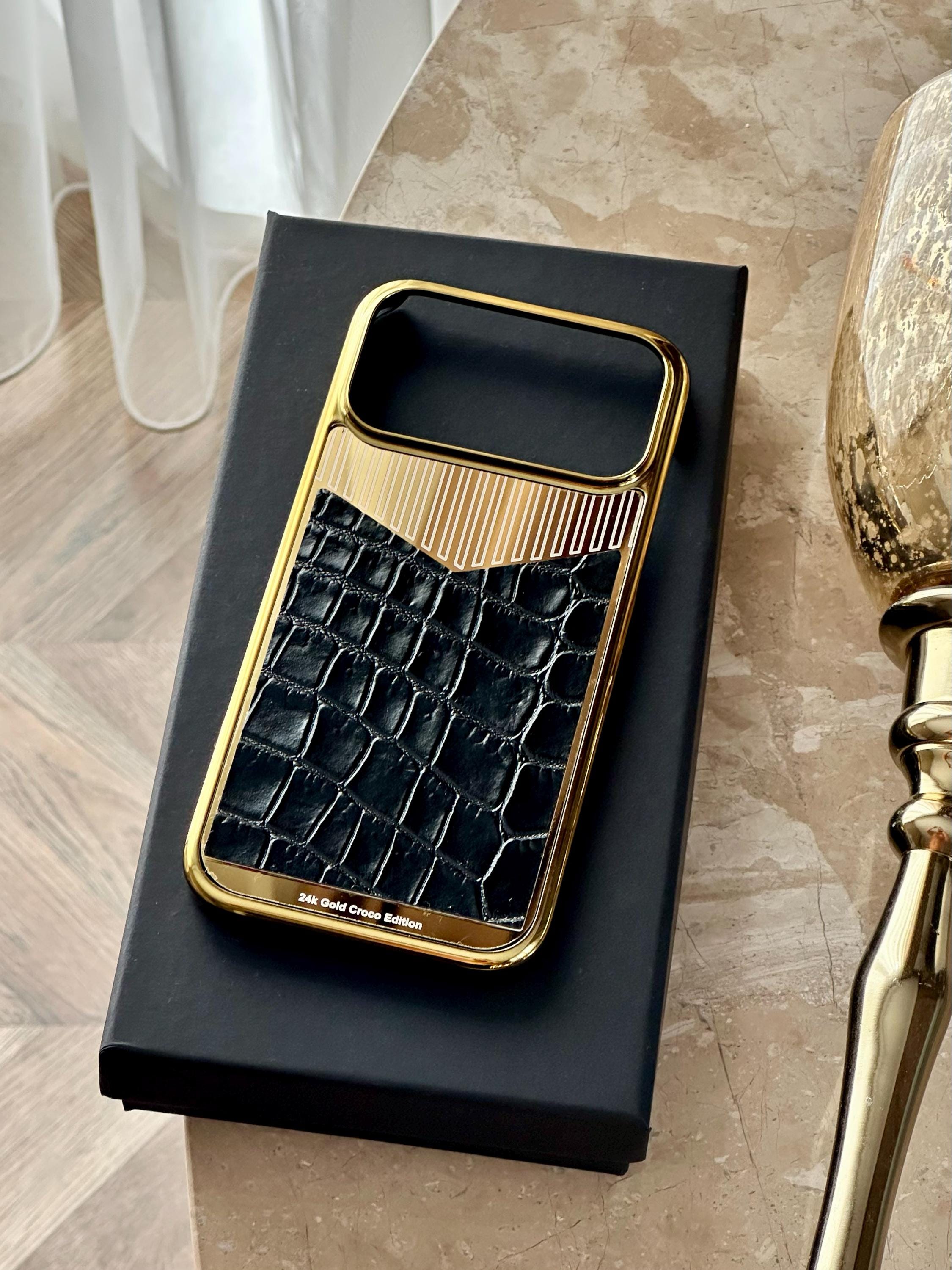 24K Gold Plated Alligator Leather Personalized iPhone Case - Etsy