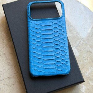 Funda MagSafe para iPhone 18 Pro Max de Piel Genuina de Pitón