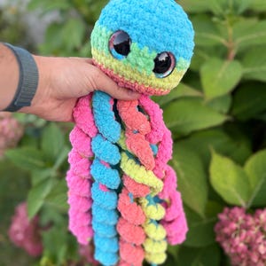 Virkat mönster för amigurumi av bläckfisk | Ollie, nybörjarvänligt (digital PDF)