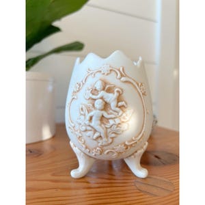 Vintage Lefton Ceramic / Porcelain  Cracked 3 Footed Egg Vase Cherubs Angels  5”