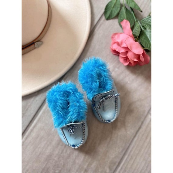 Vintage 1960s Leather Baby Moccasins Bright Blue … - image 1