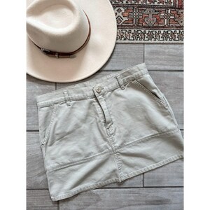 Vintage American Eagle Cargo Khaki Skirt Y2k 2000s Style Low Rise It Girl