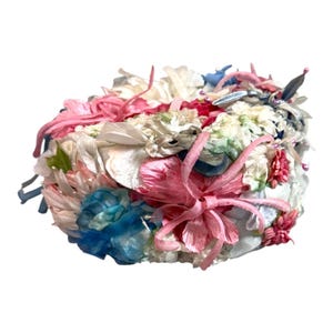 1950s Vintage Church Floral Fascinator Hat Pink Blue White Silk Flowers 21&quot; S