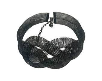 Sarah Cavender Metalworks Mesh Infiniti Knot Belt Silver Belt Sarah Cavender Metalworks Belt, INFINITI KNOT  main image 4