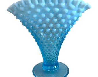 フェントン ヴィンテージ ライトブルー オパールセント ホブネイル