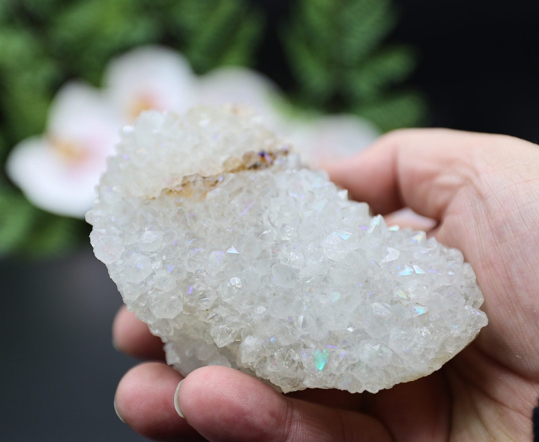 Iris Quartz natural Aka Rainbow Quartz, Schiller Quartz, Iridescent