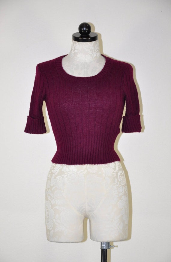 Vintage 1960s Cropped Burgundy Sweater