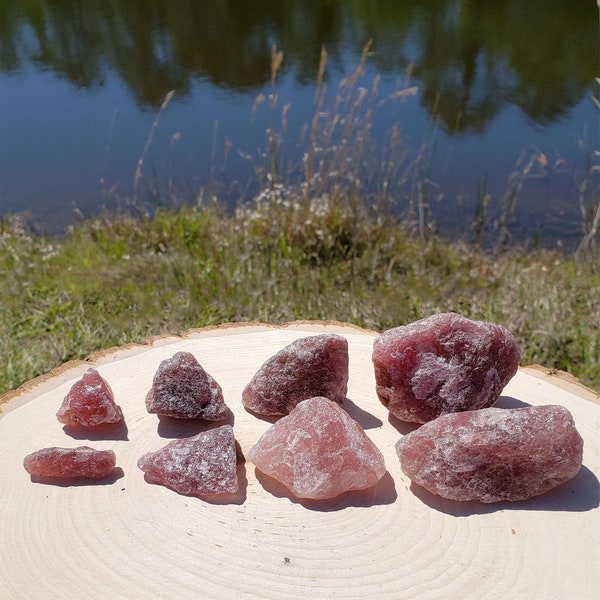 Red Hummingbird Quartz | Cherry Tanzurine | Tanzurine | Rough Quartz | Cherry Quartz | Red Quartz | Tanzania | African Crystal | Tanzberry