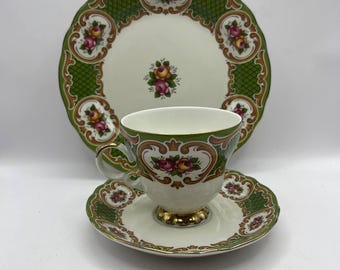 Vintage Bone China Tee- / Kaffeetasse, Unterteller und Dessertteller von Winterling. Deutschland. 3573