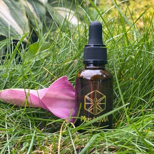 healing heart - Flower Essence for the heart - Love essence - love in a bottle - Special Valentines day special