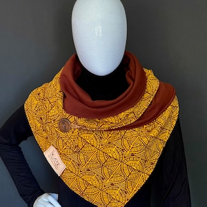 Wrap scarf,  Super soft wrapping scarf, Mothers day gift, Gift for her, Light weight  wrap scarf, Button scarf, Triangular scarf for women