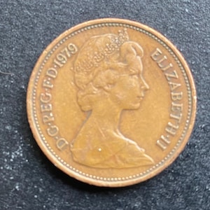 2p NEW PENCE COIN 1979