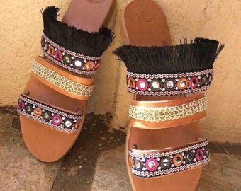 Boho Griekse leren sandalen platte sandalen met bandjes sandalen met franje platte leren slippers etnische sandalen Griekse sandalen versierde leren sandalen