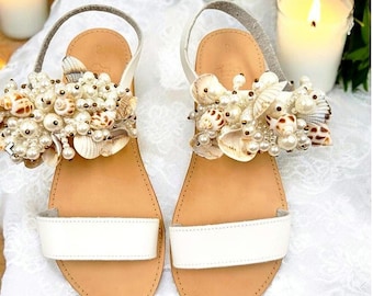 Decorated Wedding Sandals white Pearl flats Leather Beach Bridal Flats boho wedding sandal leather shoes decorated seashell sandal for bride