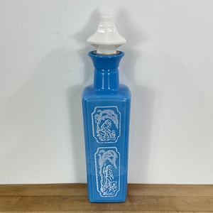 Empty Jim Beam Whiskey Decanter, Blue and White Glass Decanter with Cork Stopper,  Made of Blue Glass with a White Design and White Glass