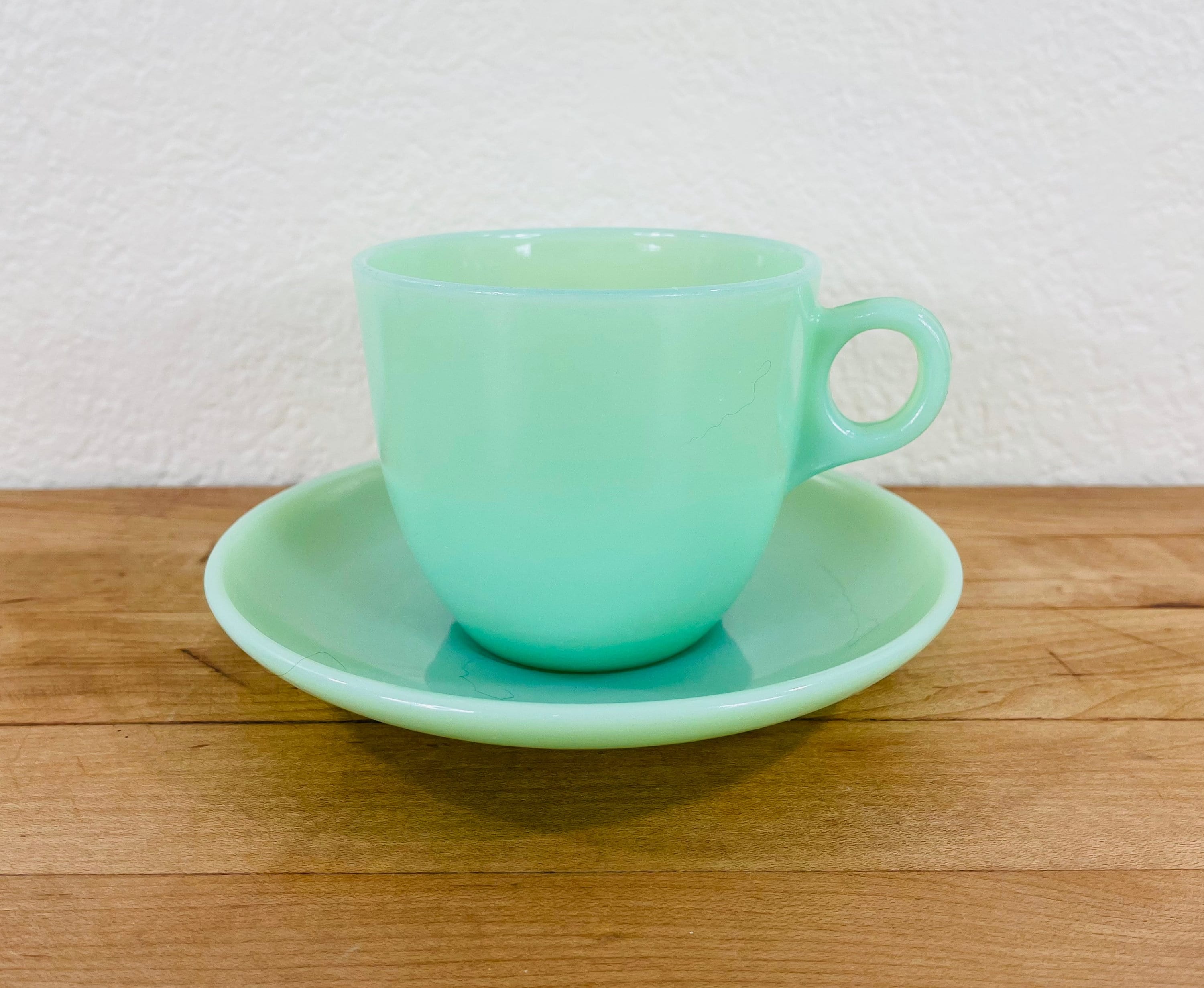 グラス+カップ Fire-King - Fire King IVORY St.Denis Tea Cup 4 FIRE KING JADEITE & IVORY ST. DENIS TEA CUPS & SAUCERS | eBay