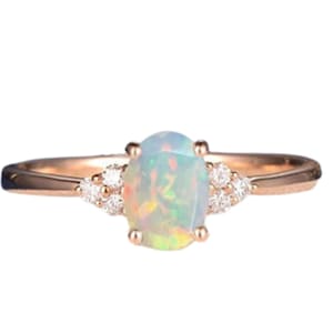 Opal Wedding Ring, Fire Opal ring, Vintage Opal Ring, October Birthstone Ring, Oval Cut Opal Ring, Stacking Ring, Opal Engagement Ring