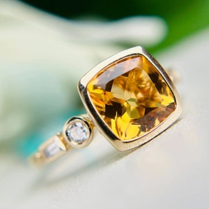 Citrine Ring, 14k Gold Ring, Vintage Citrine Diamond Ring, Cushion Cut Gemstone Ring, November Birthstone Ring, Statement Ring For Her