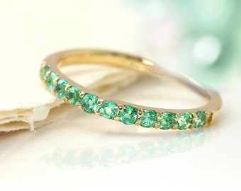 Natural Emerald Eternity Band, Emerald Half Eternity Ring, 14k Gold Emerald Ring, Emerald Wedding Band, Stacking Ring, May Birthstone Ring