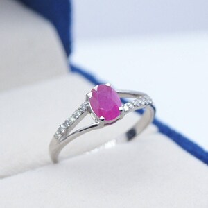 Natural Ruby Wedding Ring, Sterling Silver Ring, Birthstone Ring, Dainty Oval Cut Ruby Ring, July Birthstone Ring,Anniversary Gift For Women