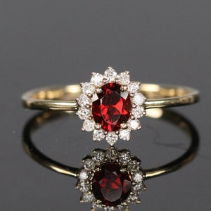 Natural Garnet Ring, Vintage Garnet Halo Ring, Garnet Wedding Ring, 14k Gold Garnet Ring, Cluster Ring, January Birthstone Ring, Gift Her