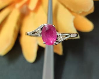 Ruby Ring, Ruby Wedding Ring, Oval Cut  Ruby Ring, July Birthstone Ring, Statement Ring, Engagement Ring, Anniversary Gift, Ring For Women