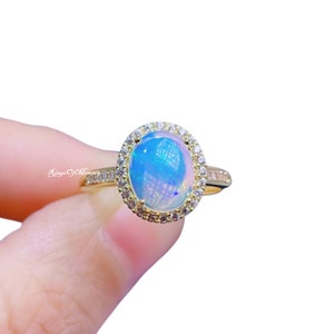 Natural Opal Ring, 14k Gold Band, Fire Opal Wedding Ring, October Birthstone, Stacking Ring, Halo Opal Ring, Engagement Ring, Women&#39;s Ring