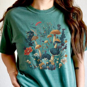 Vintage Cottagecore Shirt Goblincore shirt Boho wildflowers shirt Nature Shirt Botanical Shirt Garden Lover Autumn Aesthetic Green witch