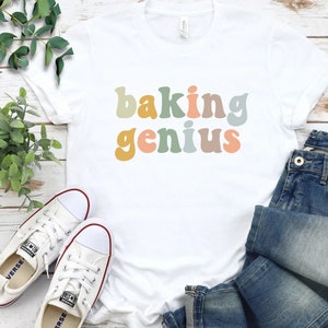 Baking queen Baking Shirt mom gift Baking Gifts Baking Gift Funny Baker Shirt Cookie Shirt Baking Lover Baker Baking T-Shirt