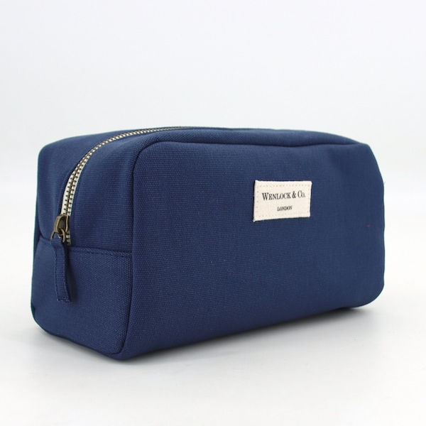 Toiletry Wash Bag for Men (Premium Canvas)