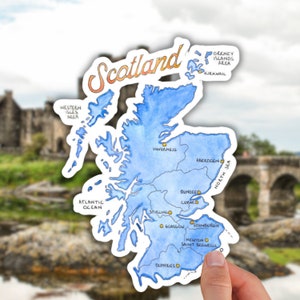 Schottland Aufkleber | Karte von Schottland | Handgefertigte Malerei | Schottland-Souvenir | Schottland-Geschenk | Glänzender Vinyl-Aufkleber | 3" / 4" / 5,5