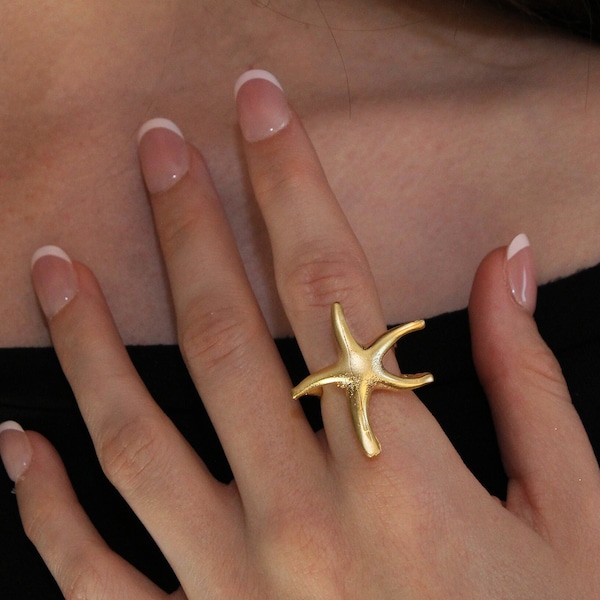 Gold Starfish Ring - Summer Beach Jewelry