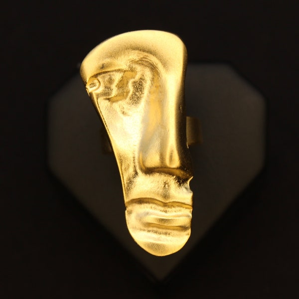 Gold Face Ring — Antique Design