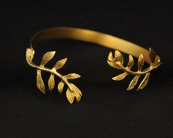 Gold Leaf Arm Band