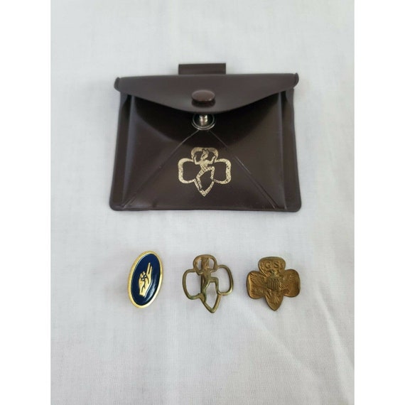 Vintage Brownie Girl Scout Coin Purse and Uniform Pins Etsy
