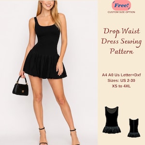 Könnte beinhalten: Ein schwarzes Kleid mit tiefem Bund, eng anliegendem Oberteil und ausgestelltem Rock. Das Kleid wird mit schwarzen Absätzen und einer kleinen schwarzen Handtasche getragen. Das Bild enthält den Text "Drop Waist Dress Sewing Pattern".