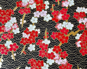 Origami - Yuzen Washi - Chiyogami - Carta serigrafica - Carta artigianale - Varie dimensioni - (M) Fiori in fiore e Seigaiha dorati su sfondo nero - Motivo n. 538
