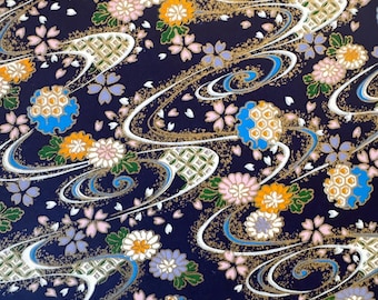 Origami -Yuzen Washi -Chiyogami - Silkscreenpapper -Hobbypapper -Olika storlekar - Virvlar av vita blommiga shippo på blått mönster #1194 1808