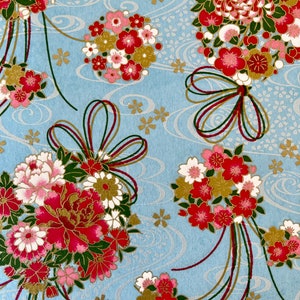 Origami -Yuzen Washi -Chiyogami -Silk Screen Paper -Craft Paper -Various Size -(M)  Round Bouquet of Flowers on Light Blue Pattern #763