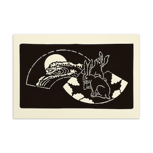 Cartolina giapponese Katagami Standard - Due conigli con luna e onda oceanica - Grigio antracite su Bianco Avorio vintage Pasqua