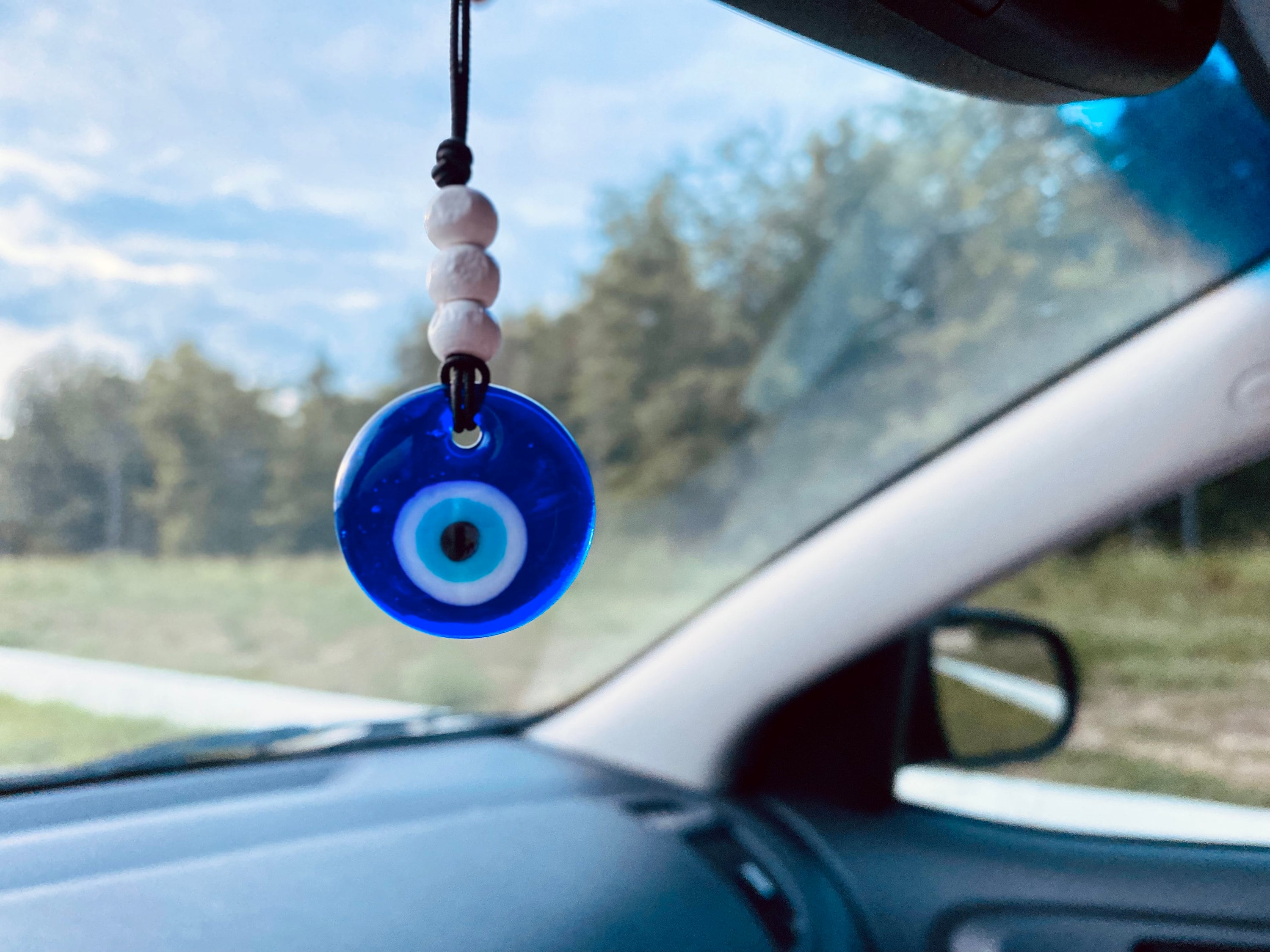  2 Pieces Evil Eye Car Hanging Ornament Evil Blue Eye Charms Car Rear  View Mirror Accessories Evil Eye Hanging Decor Moon Butterfly Car Pendant  Hanging for Window Door Car (Stylish Style) 