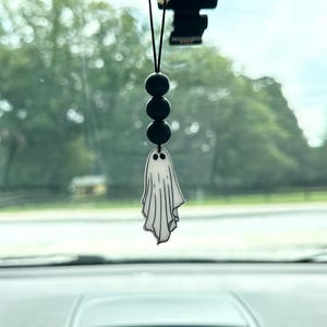 Mini Ghost Car Charm: Halloween Rearview Mirror Hanger