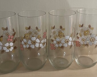 four rare Chantilly fleur de bois flowered tumblers. vintage. mcm.